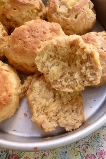 Gluten-Free Hawaiian Bread Biscuits (quick and yeast-free!)