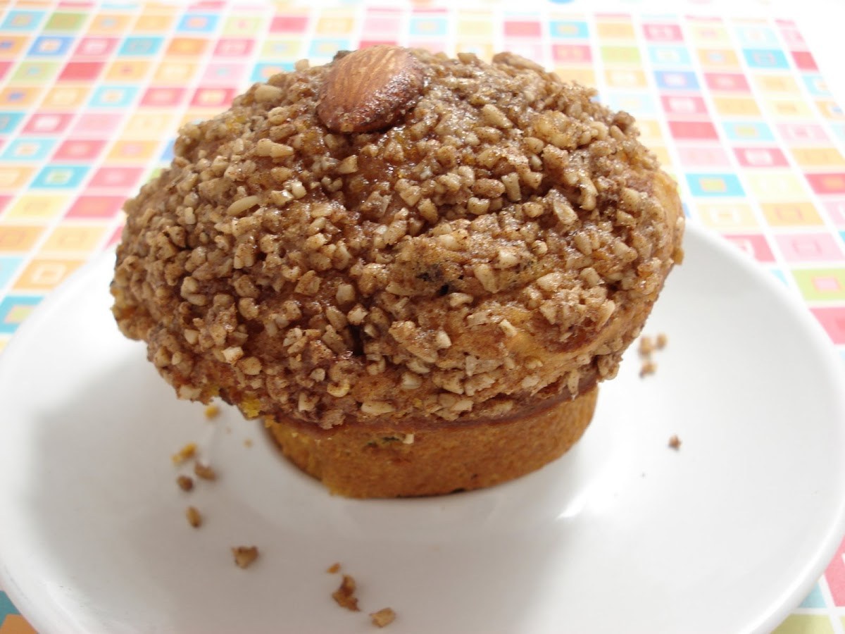 Hearty Breakfast Pumpkin Muffins